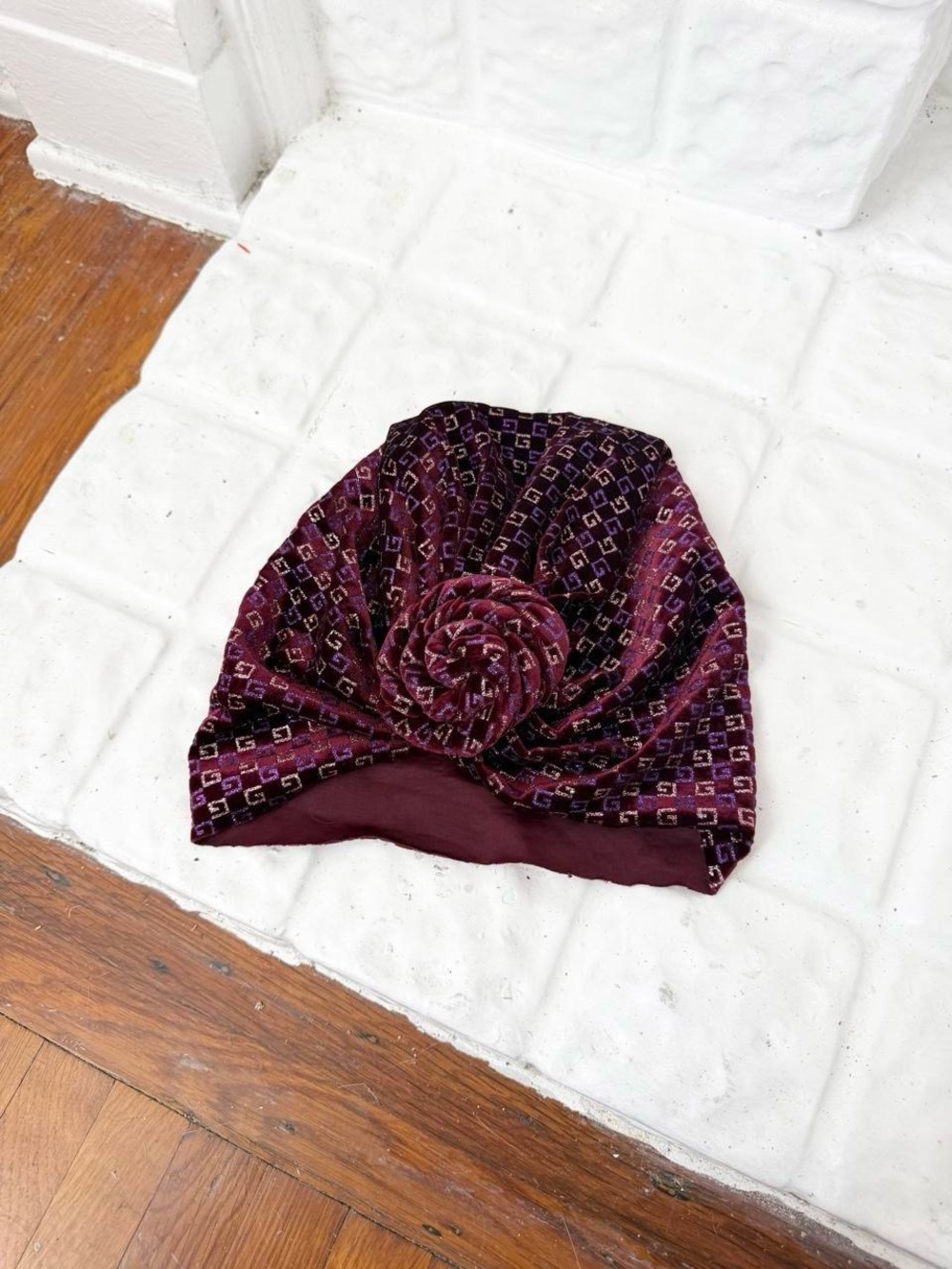 Vintage 1980s Burgundy Velvet Turban Hat